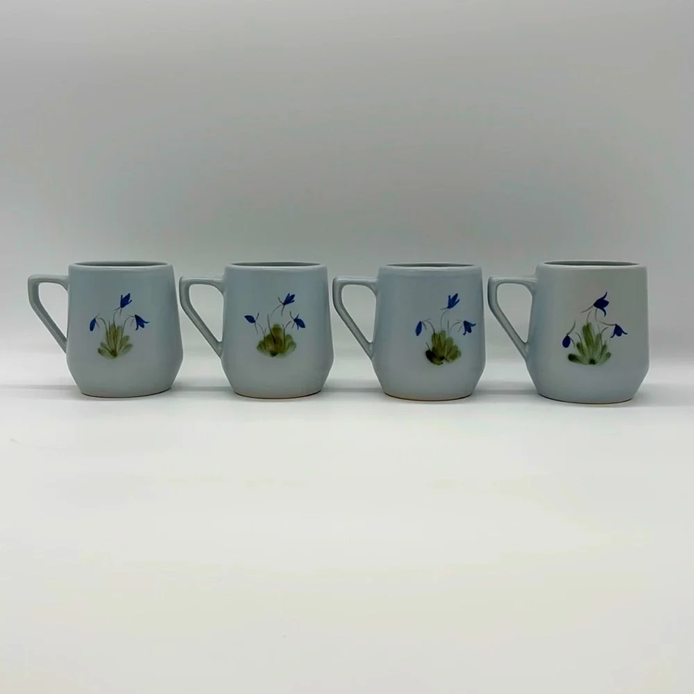 Set of 4 Vintage Buchan Scottish Thistleware Mugs